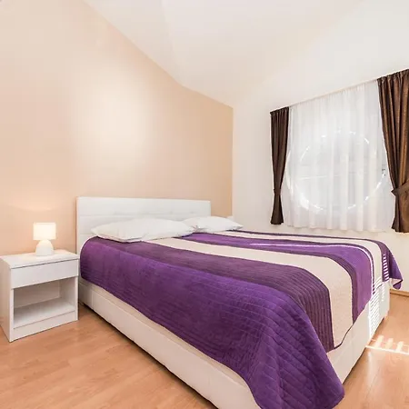 Danijela 1 شقة Sukošan